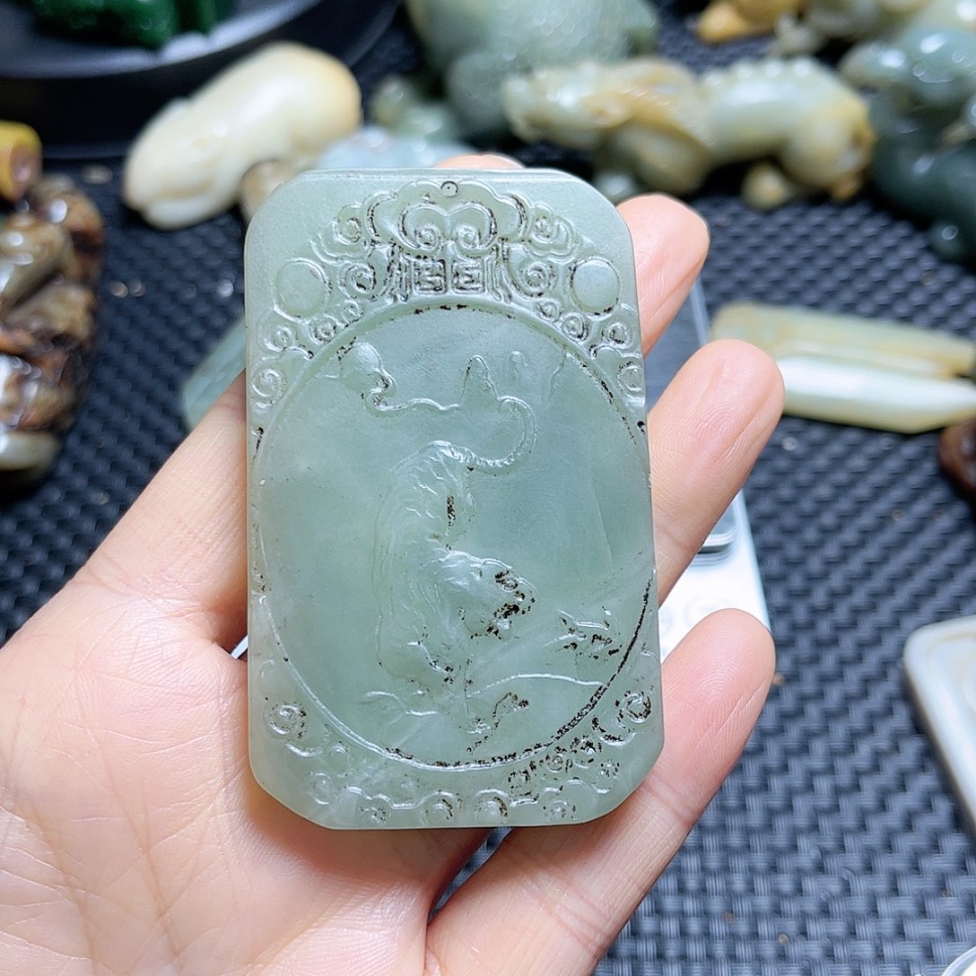 白玉菩提吊坠摆件