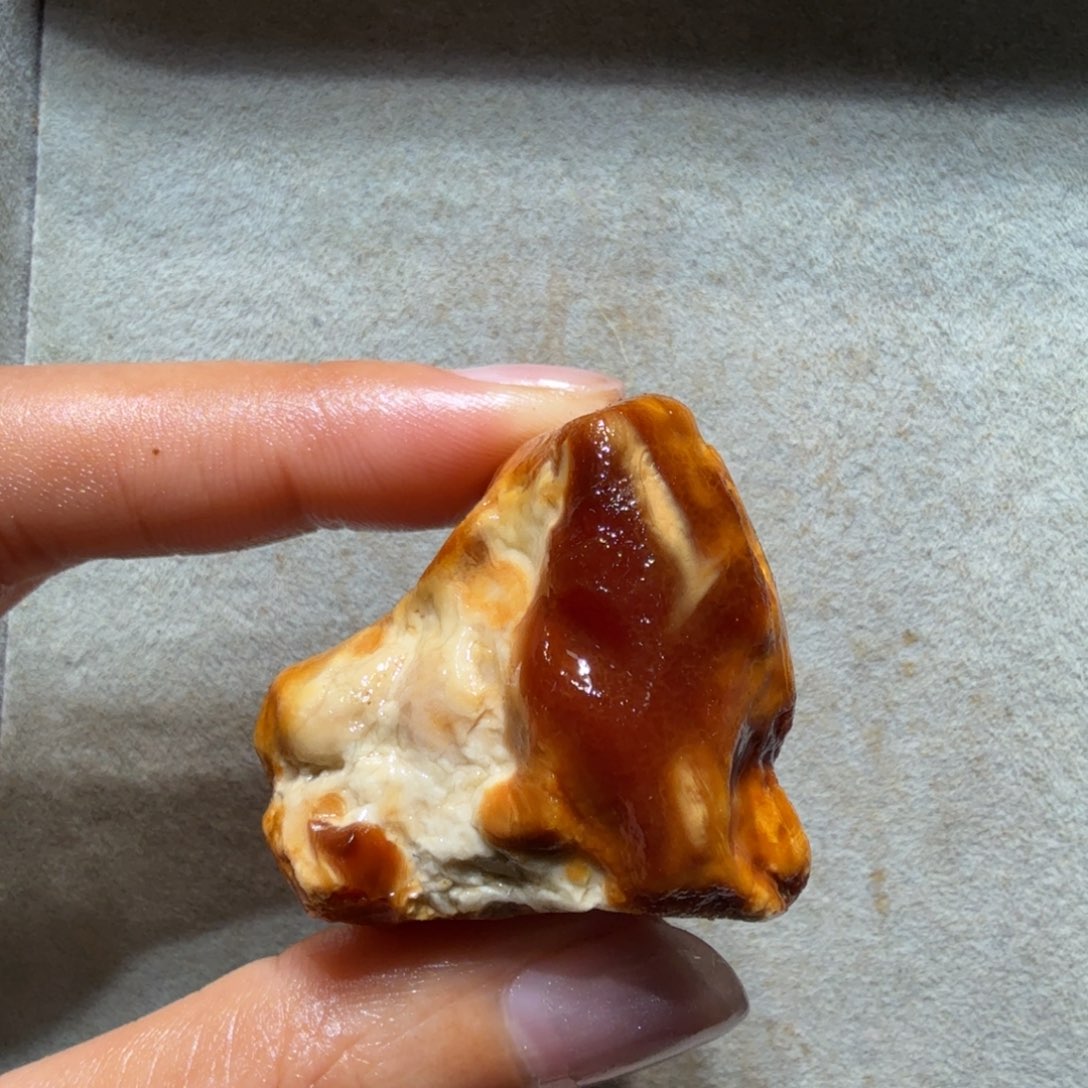 白***著定制琥珀未镶嵌专拍