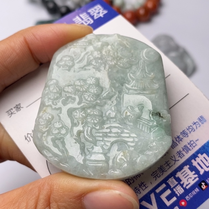 翡翠颈饰未镶嵌翡翠