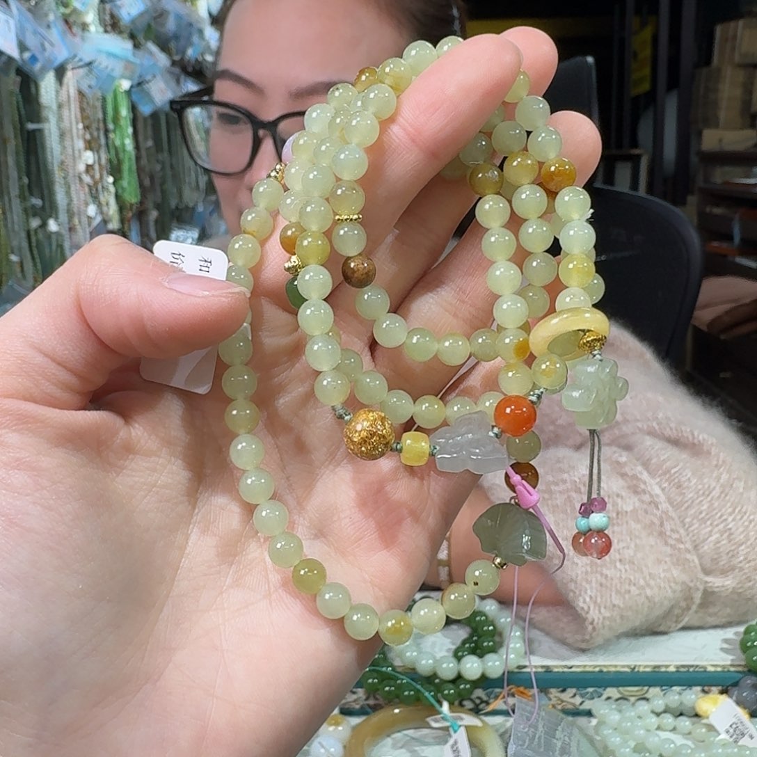 和田玉未镶嵌手链