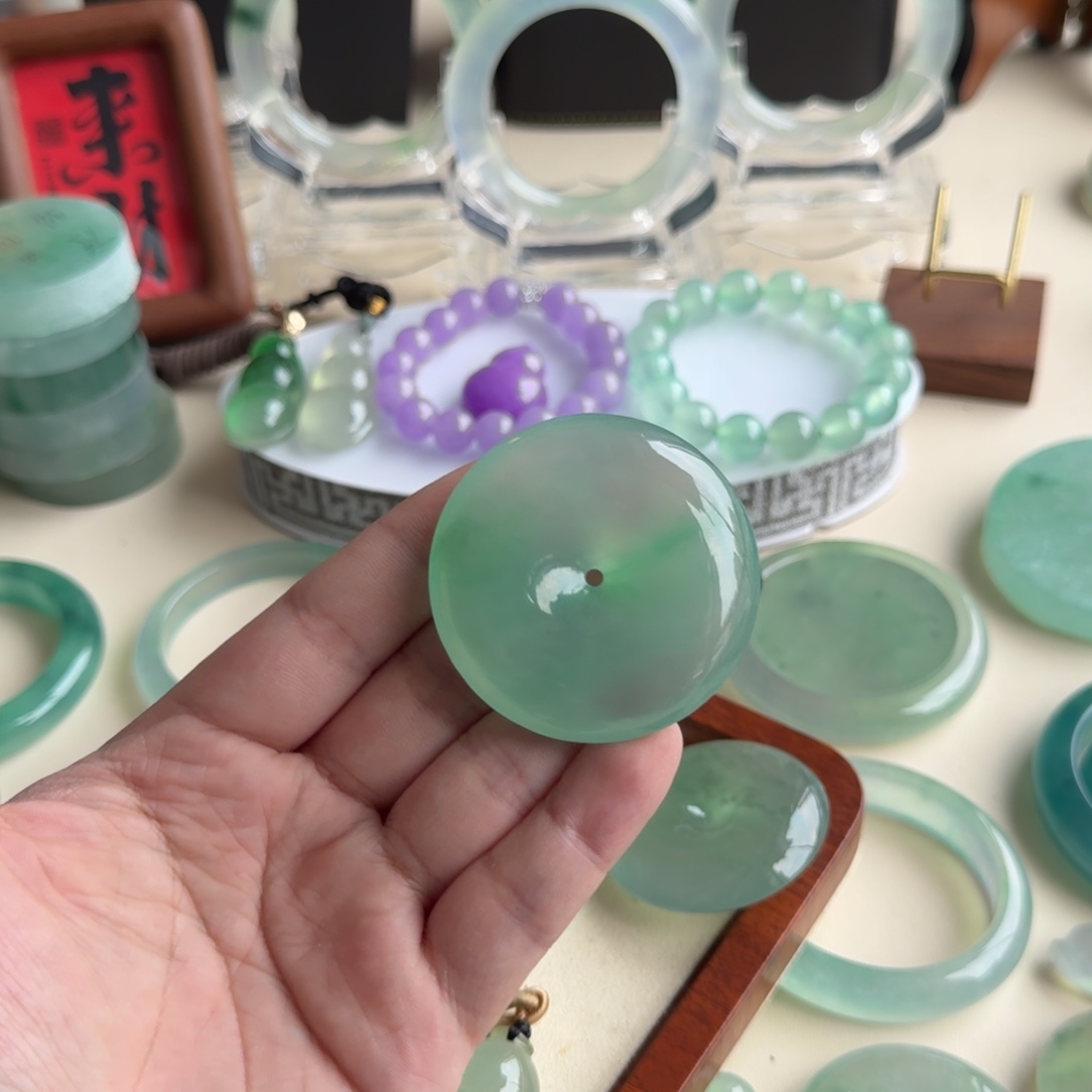 退***手珐琅非金属完美甜绿金丝绿卡55X13扣子