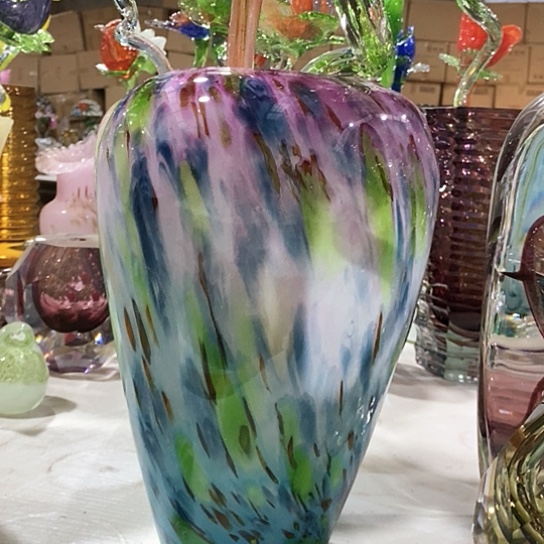 琉璃花瓶高31厘米口径10厘米