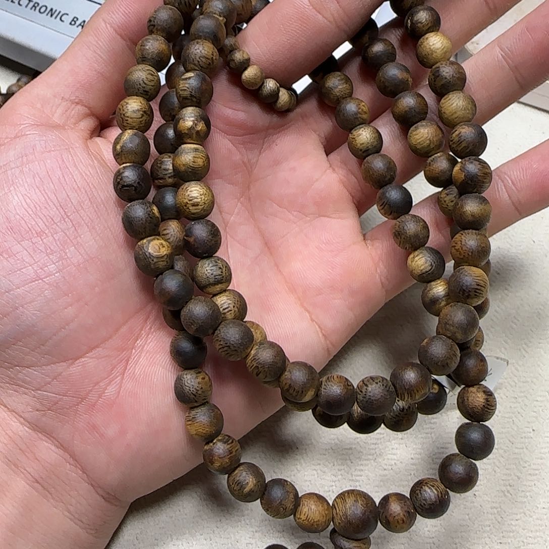 沉香沉香碎屑奇楠沉香圆珠长串0.8-28g花