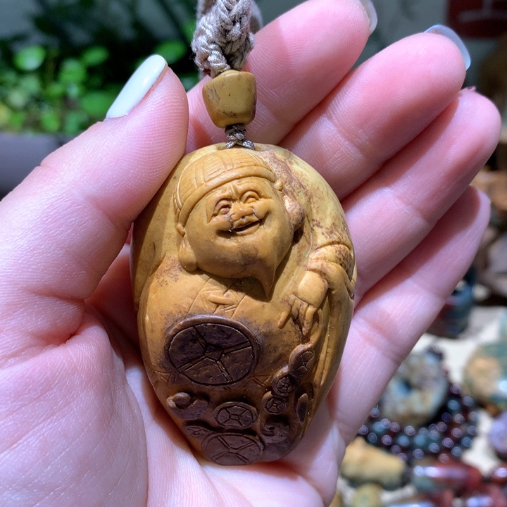 岫岩河磨玉（透闪石质玉）手把件未镶嵌
