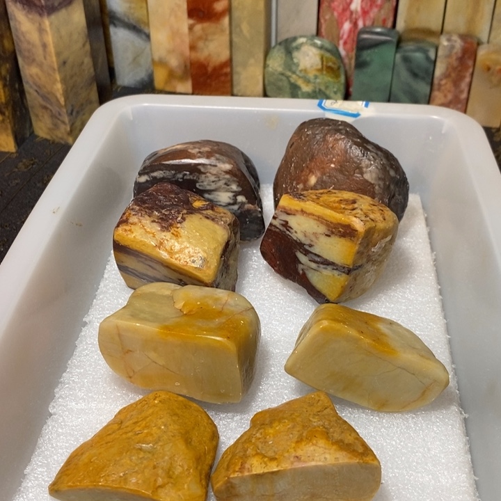 昌化鸡血石印章石