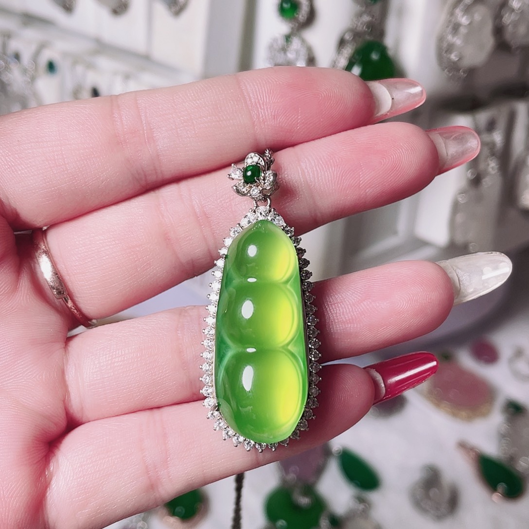 玛瑙/玉髓银S925镶嵌颈饰