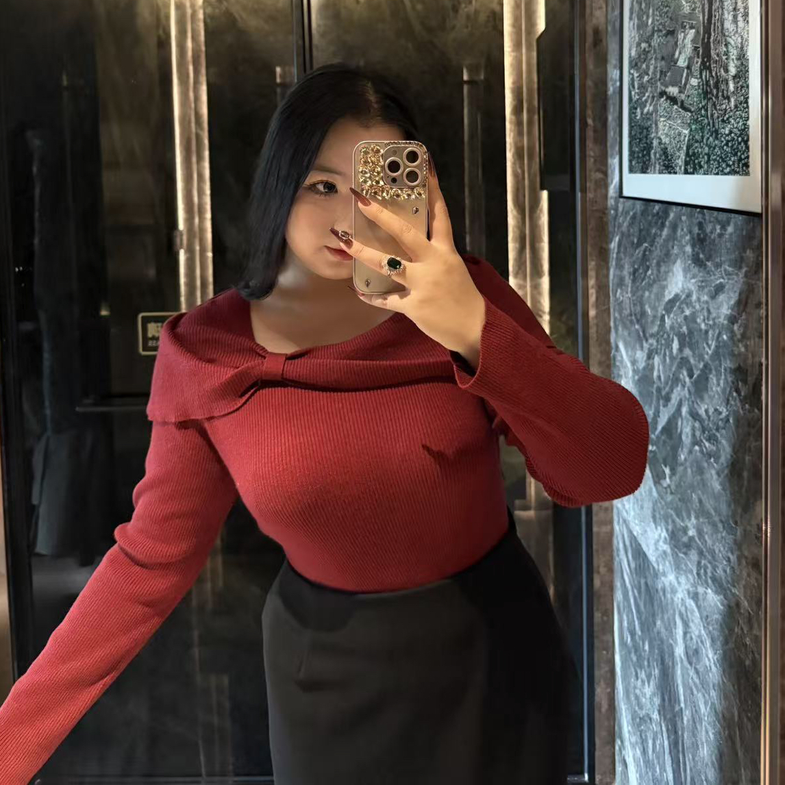 大码女装设计感蝴蝶结一字领针织衫2025冬款胖mm气质毛衣女