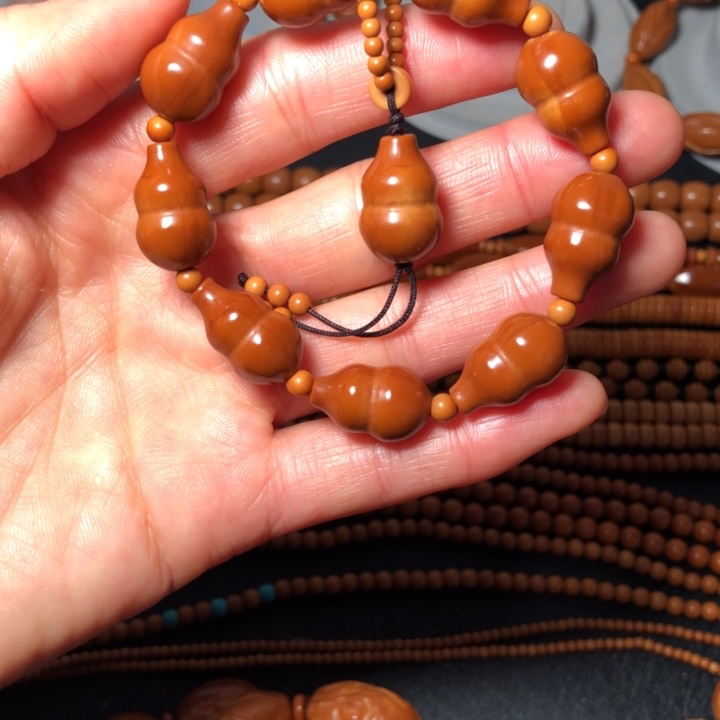 手串/手链橄榄核小美葫芦跑环款