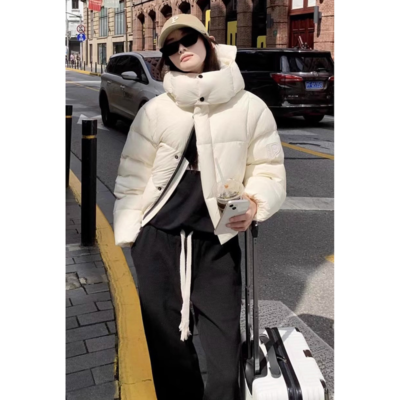 樰飘依2025新款黑金棉服女短款过膝厚棉袄冬装外套情侣时尚洋气棉