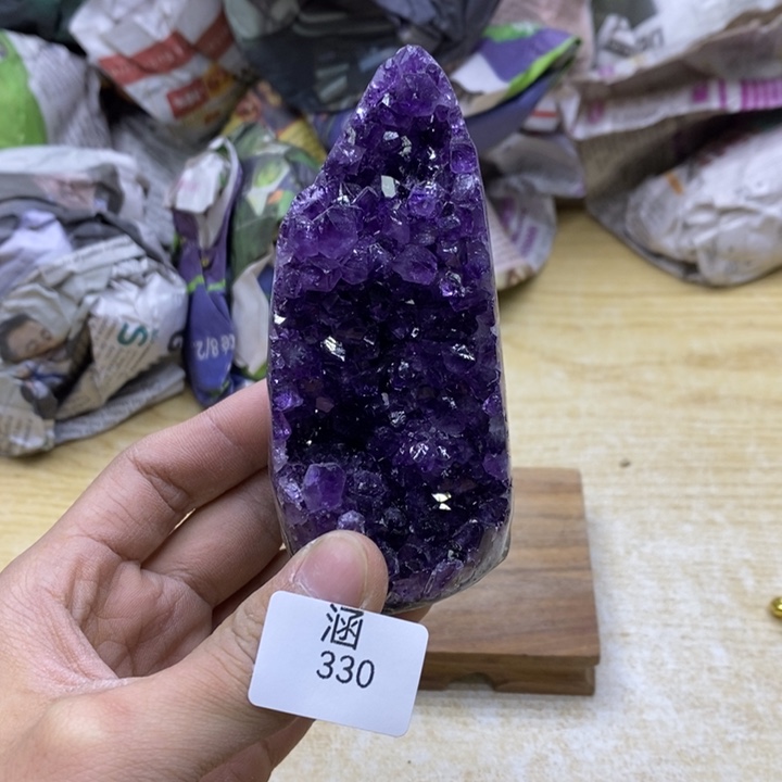 水晶大型摆件（非配饰）未镶嵌