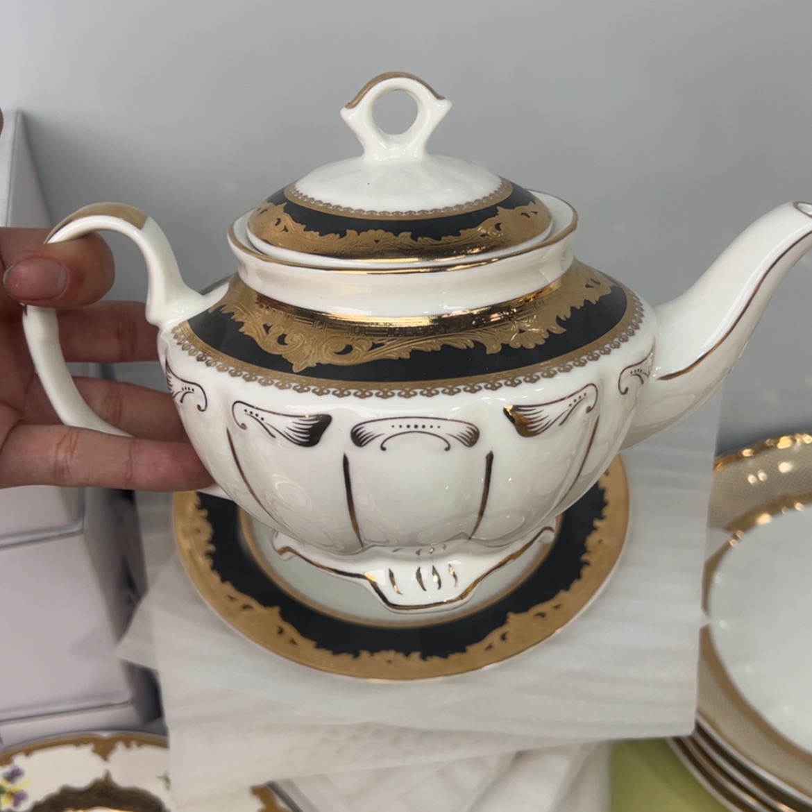 【闪购商品】瓷片1100cc容量茶壶一个一单