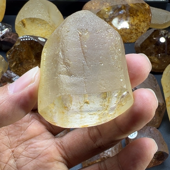 水晶大型摆件（非配饰）未镶嵌