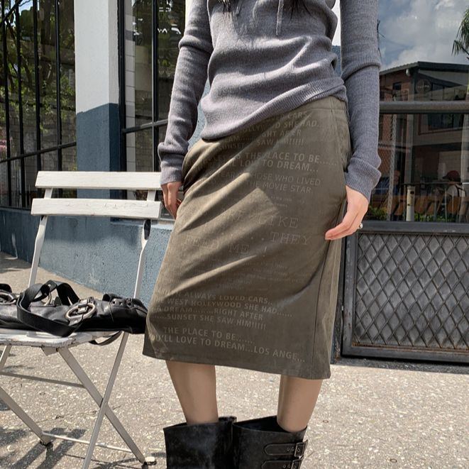 QYao Girls时髦复古麂皮绒字母印花小众显瘦百搭中长鱼尾半身裙