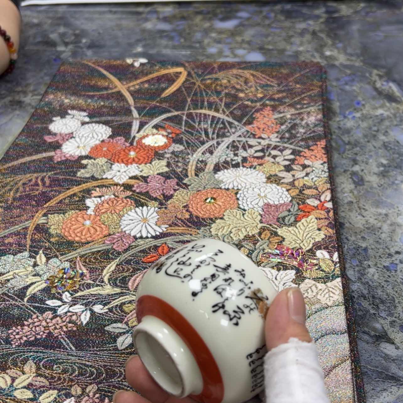 【闪购商品】夜*凉陶瓷马克杯带盖勺