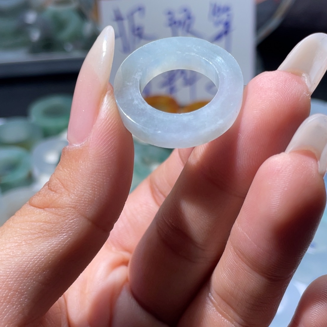 定制翡翠未镶嵌天然翡翠