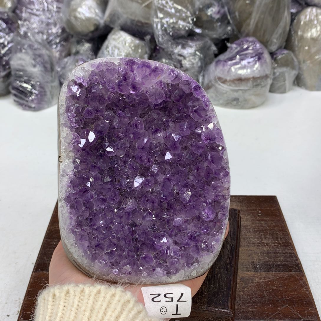 紫晶摆件未镶嵌水晶