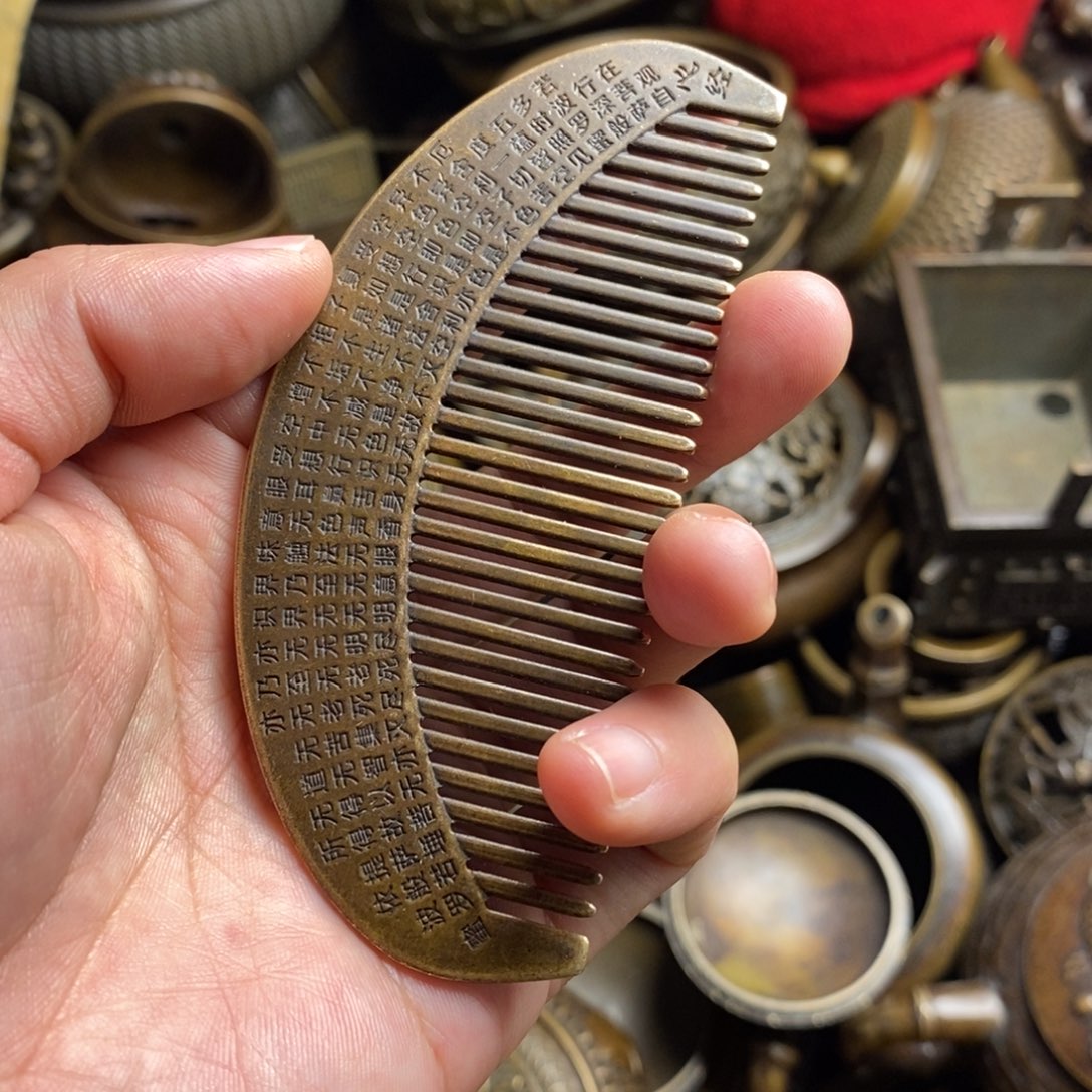 精美铜器做工精良