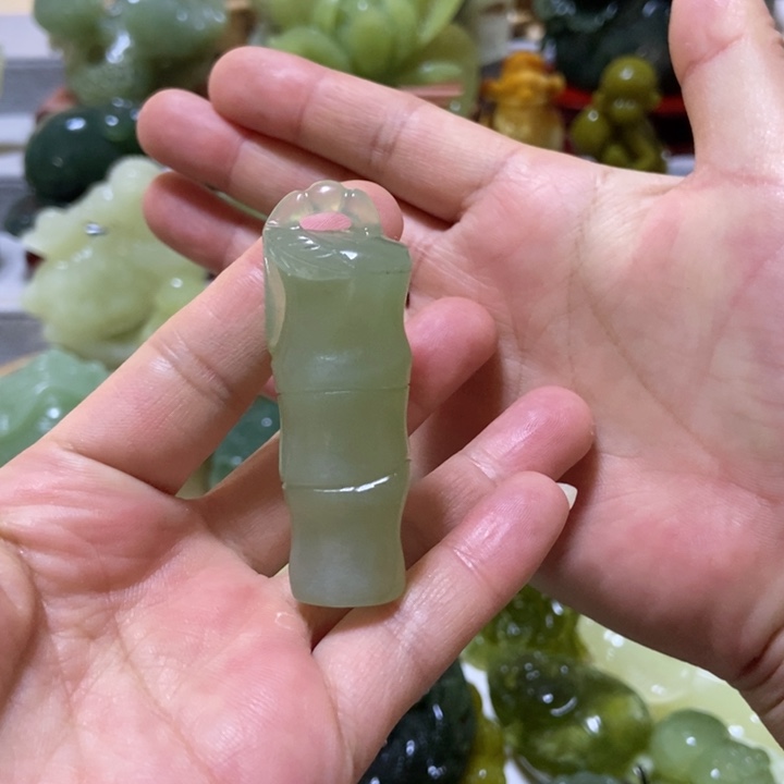 【闪购商品】蛇纹石玉挂件未镶嵌
