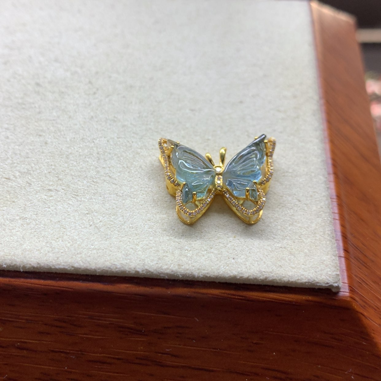【闪购商品】碧玺吊坠(不含链)18K金镶嵌碧玺蝴蝶