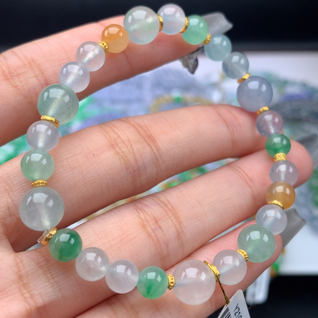 翡翠手链未镶嵌卡