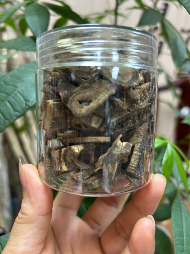 沉香绿奇楠边角料多样发一