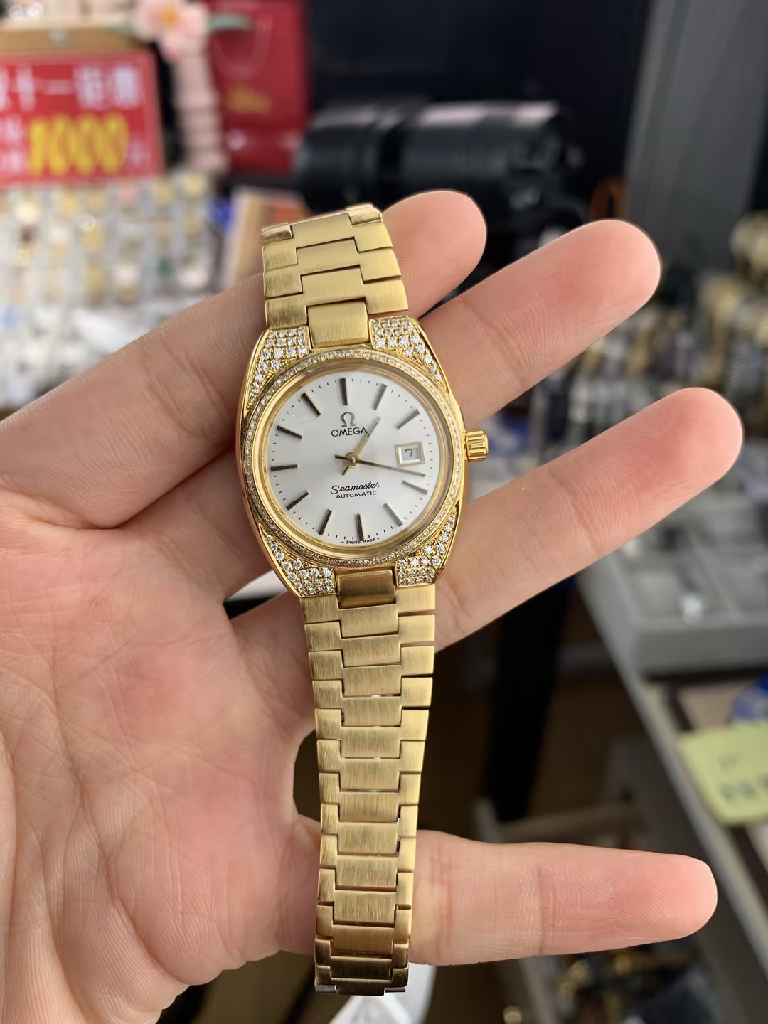 95新 Omega/欧米茄 26.5*31.5mm自动ZY6818海马系列瑞士后镶钻