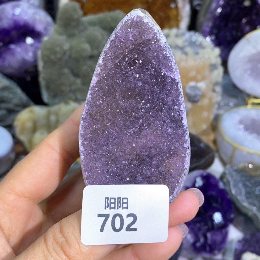 未镶嵌水晶大型摆件（非配饰）