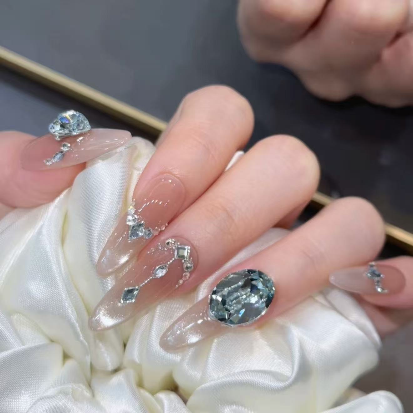 千山暮雪 施家全华 纯手工定制穿戴甲美甲成品美甲贴片10片