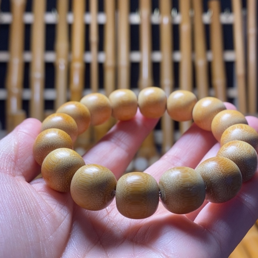 【闪购商品】巍**仑实心玉竹文玩手串