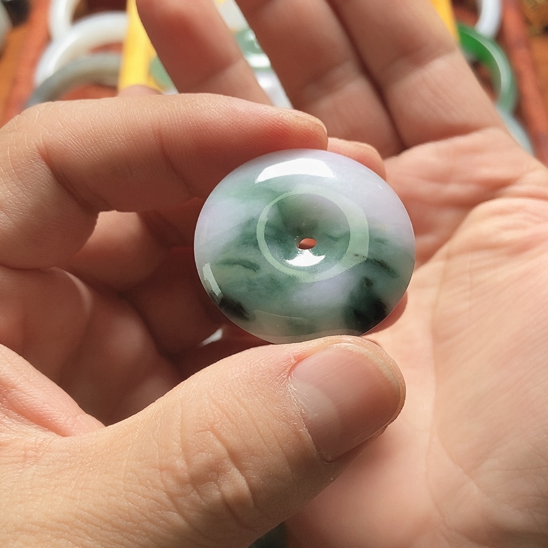 翡翠未镶嵌颈饰紫加绿翡翠平安扣