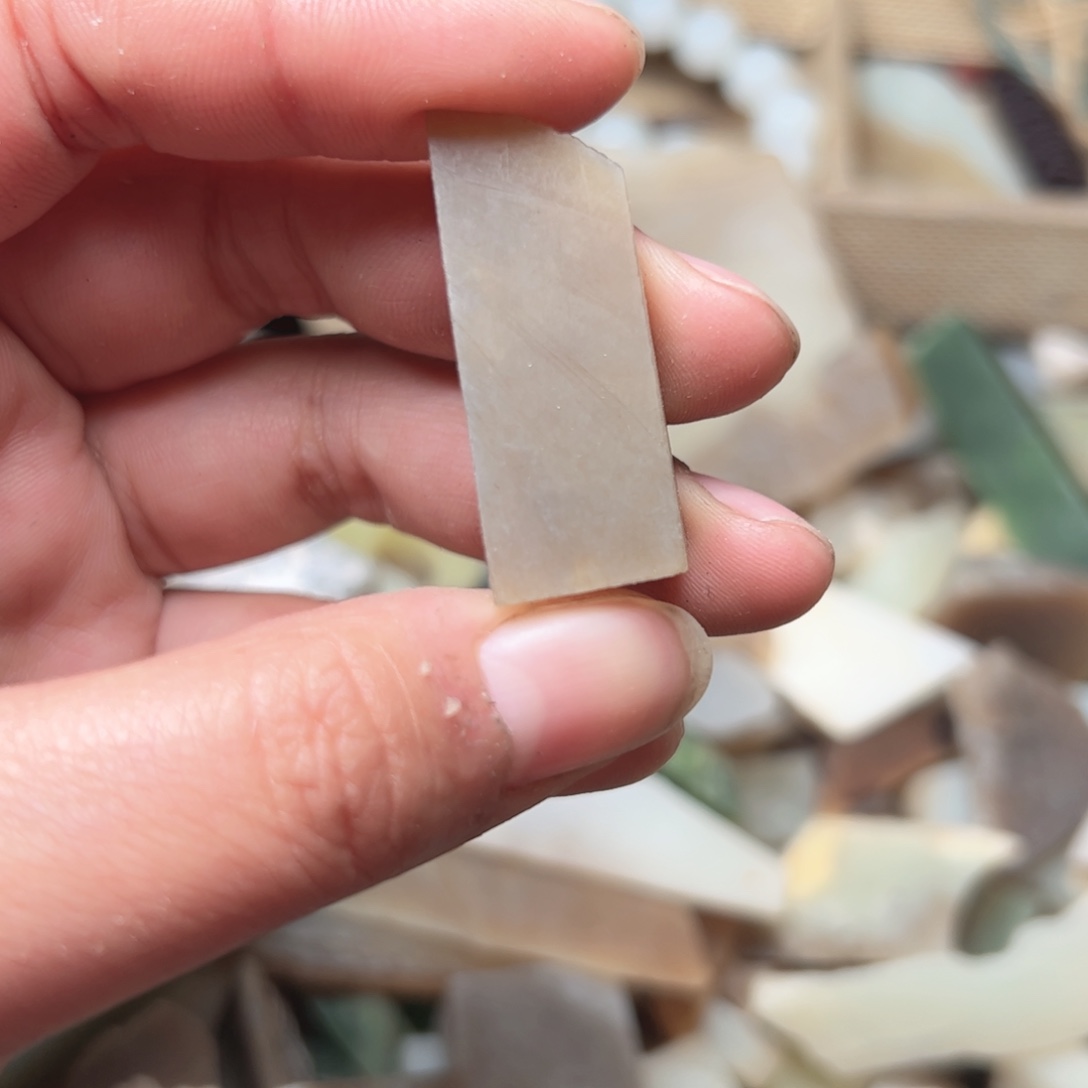 和田玉项链未镶嵌