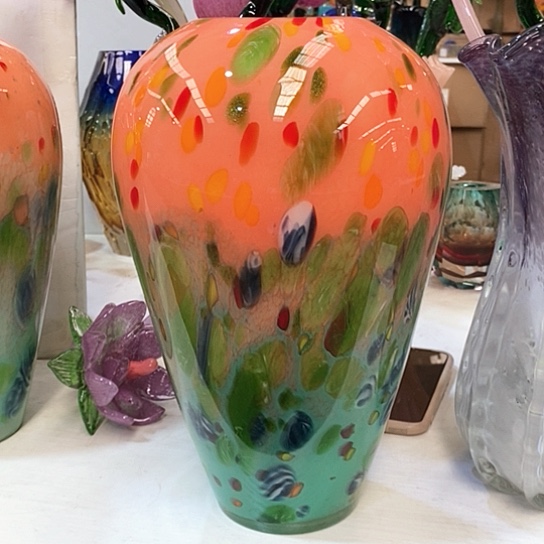 琉璃花瓶高31厘米口径9厘米