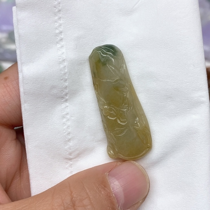 翡翠未镶嵌颈饰天然缅甸翡翠