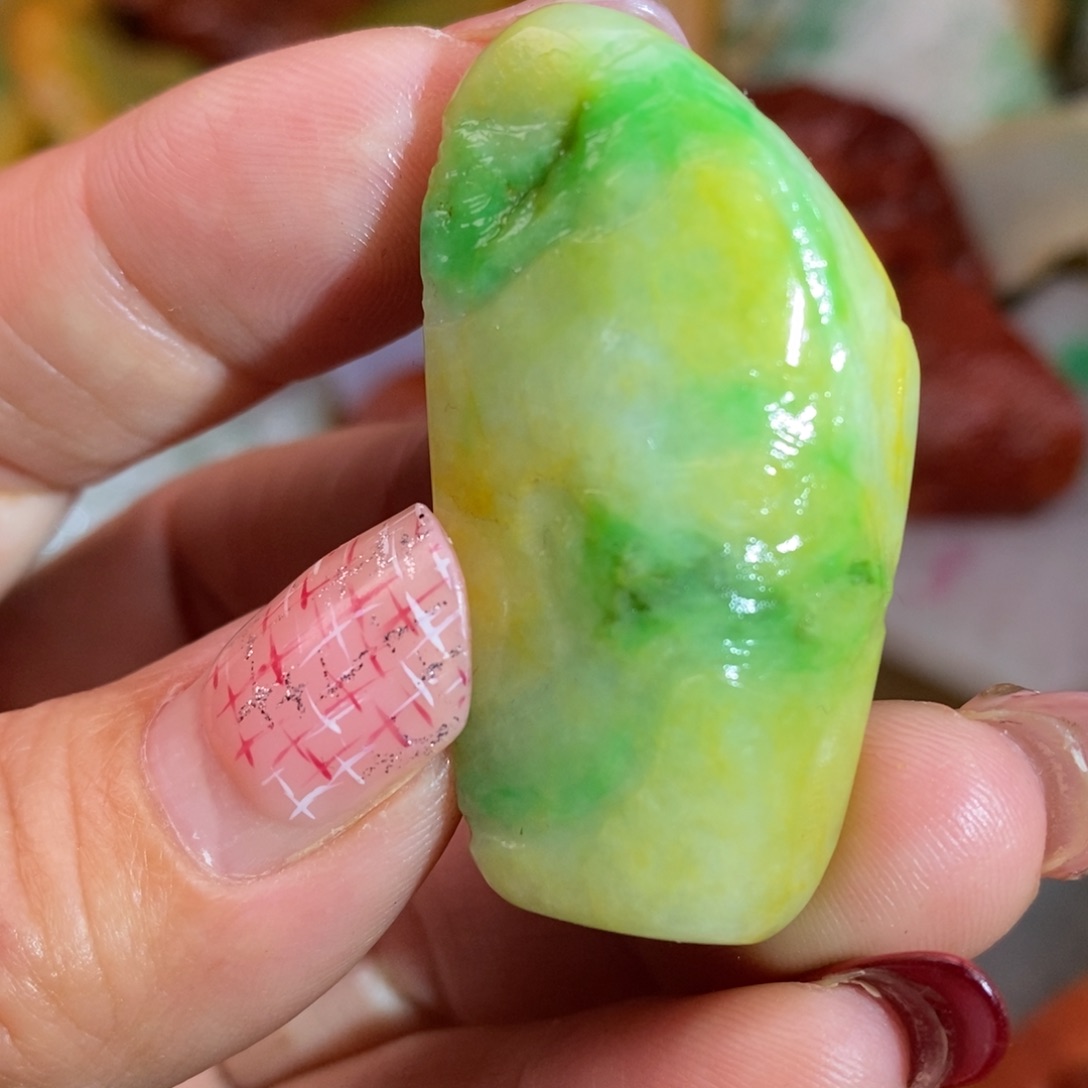 翡翠颈饰未镶嵌缅甸翡翠