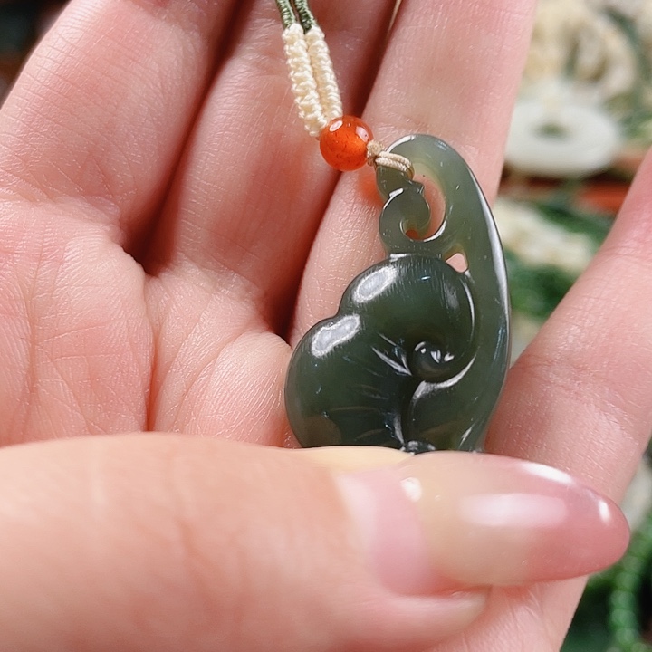 和田玉未镶嵌挂件