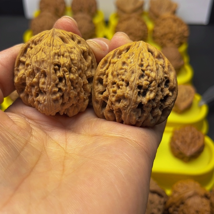 把件文玩核桃红****头