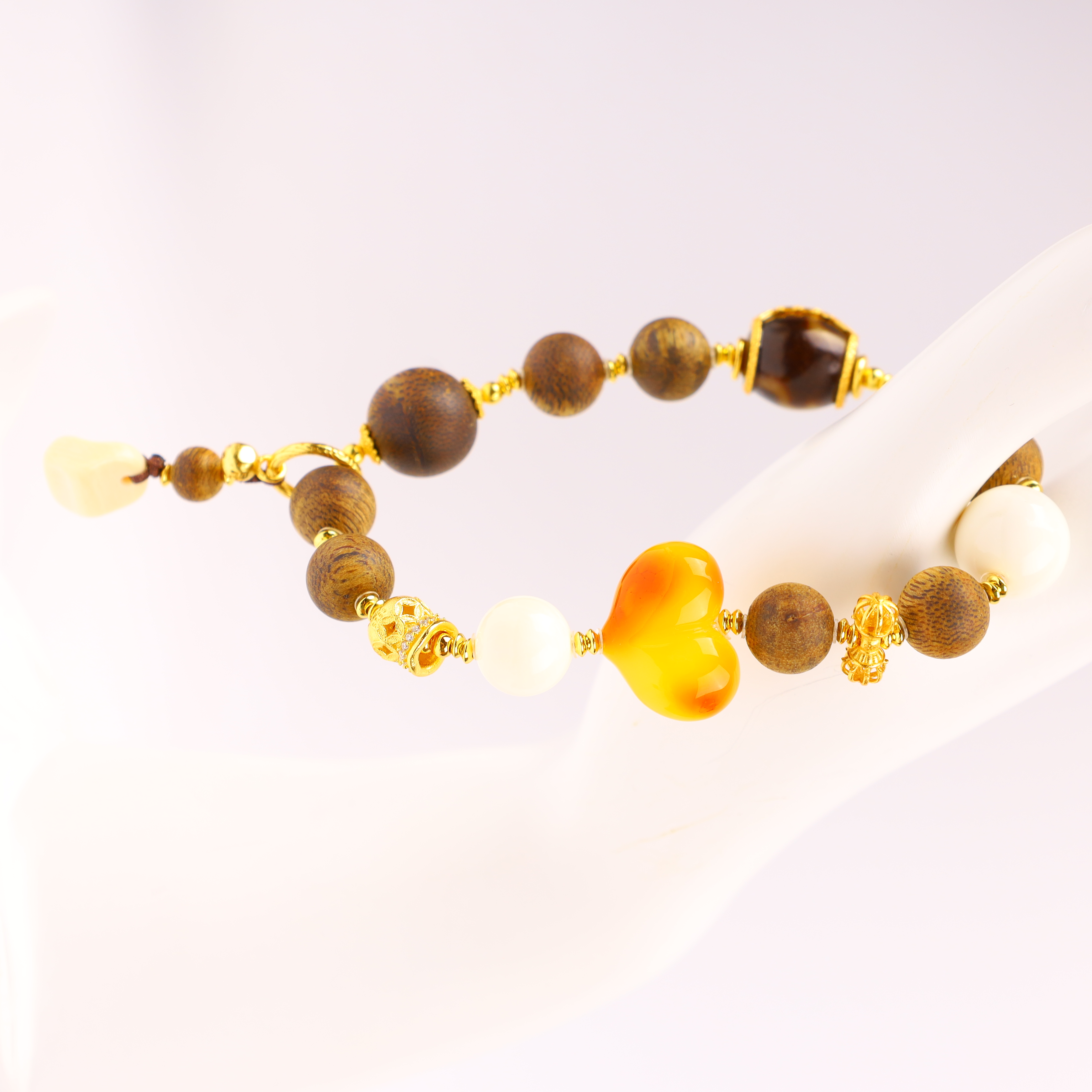 【心如珠宝赐福】蜜蜡爱心手串 JY18674847