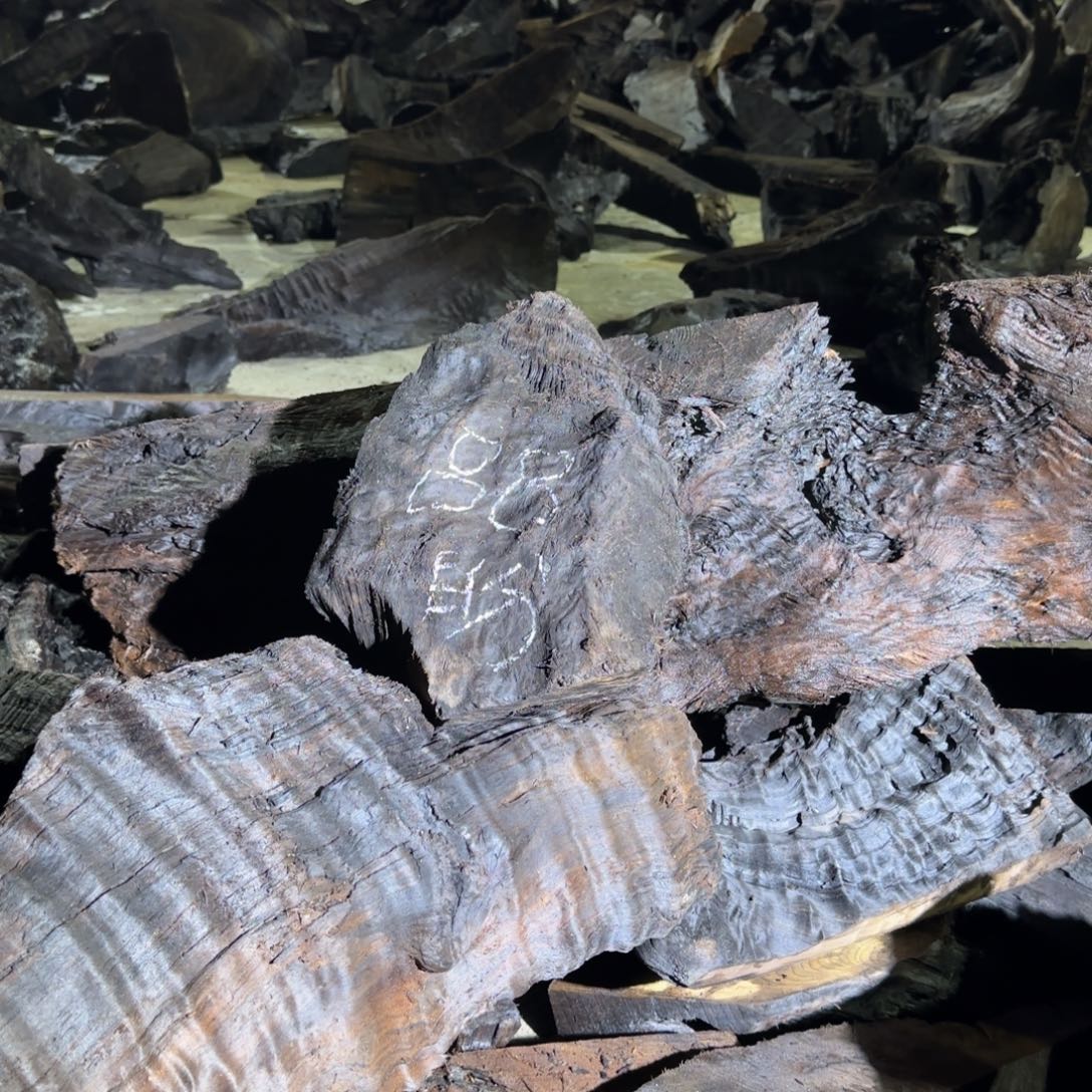 盼***阴沉木阴沉木金丝楠原木