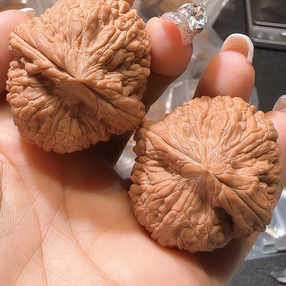 文玩核桃吊坠馒**爸蒜头