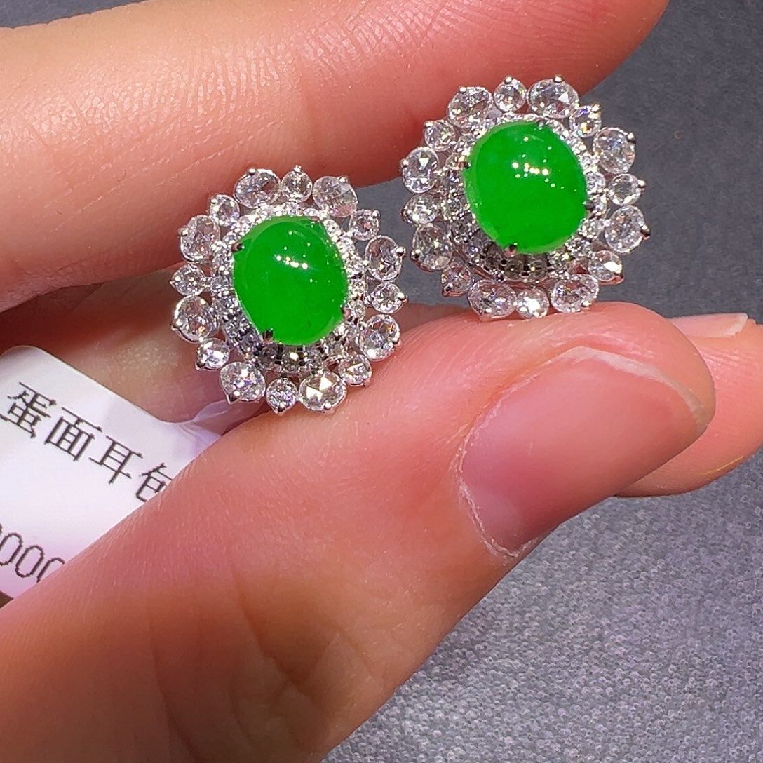 翡翠18K金镶嵌耳饰耳包