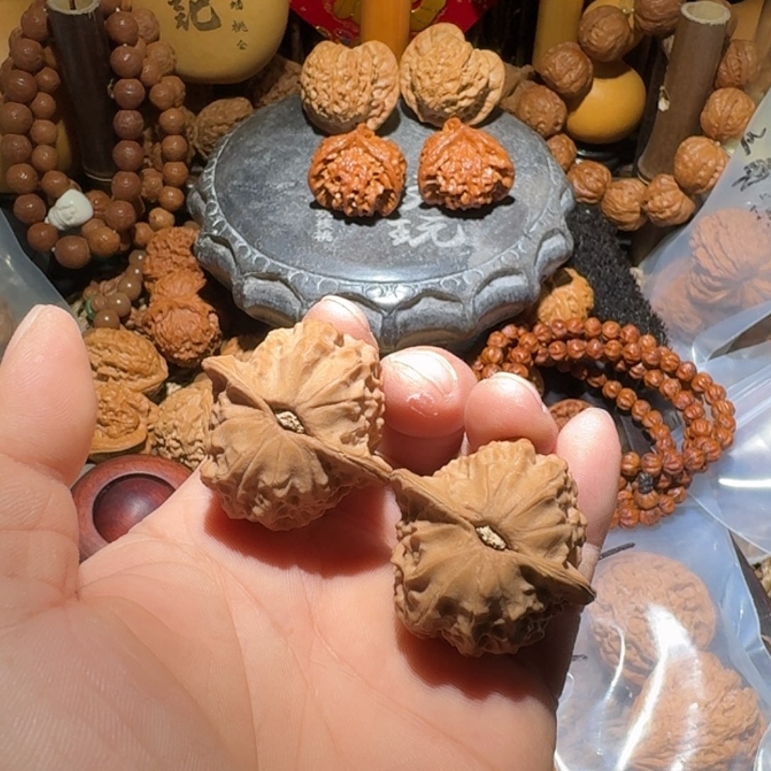 核桃37尺全品官印瓷娃娃