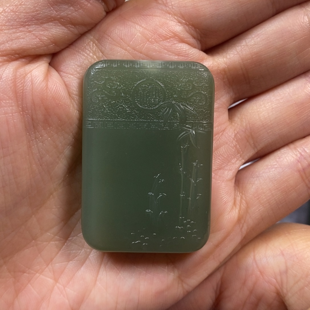 兜***兜和田玉未镶嵌颈饰和田玉挂件吊坠