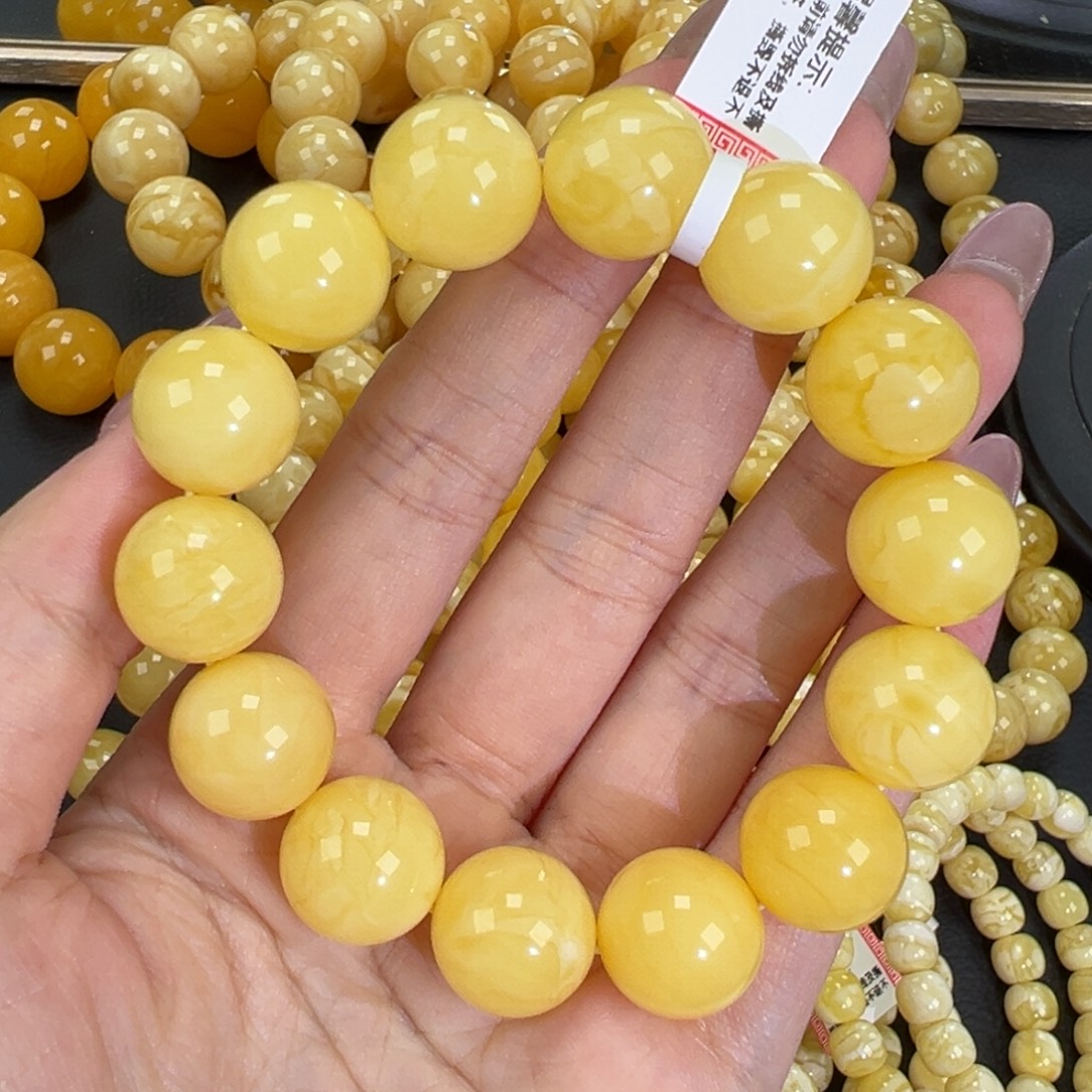 琥珀未镶嵌手链28.6黄白蜡