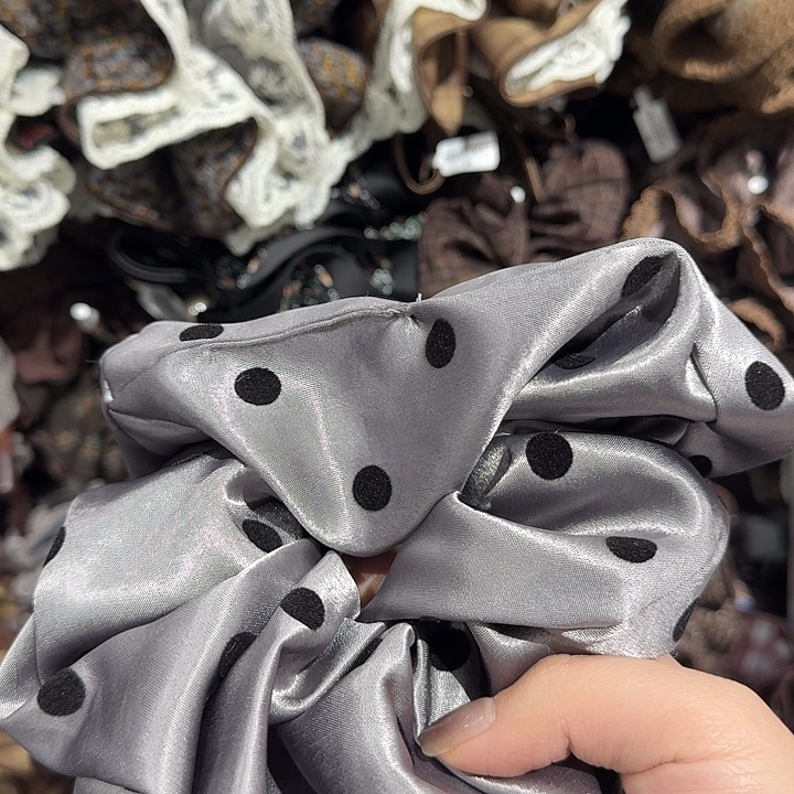 布艺铁合金默认微瑕特价不退换