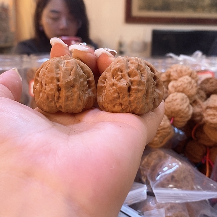 文玩核桃吊坠边36肚39蛤蟆头