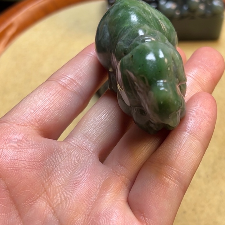 未镶嵌和田玉把件