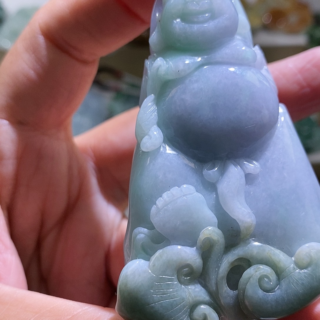 【闪购商品】翡翠颈饰未镶嵌佛