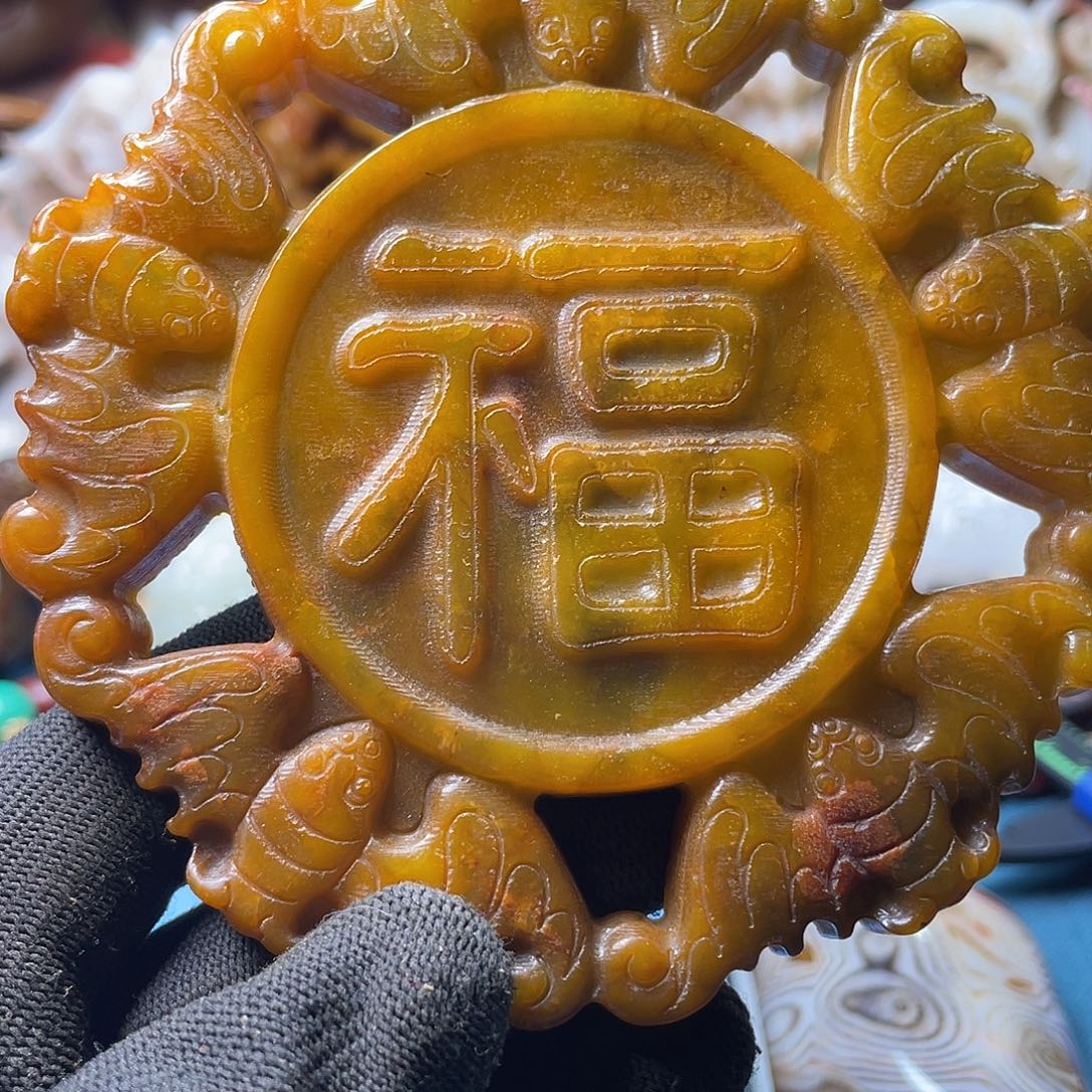 和田玉（糖玉）未镶嵌颈饰