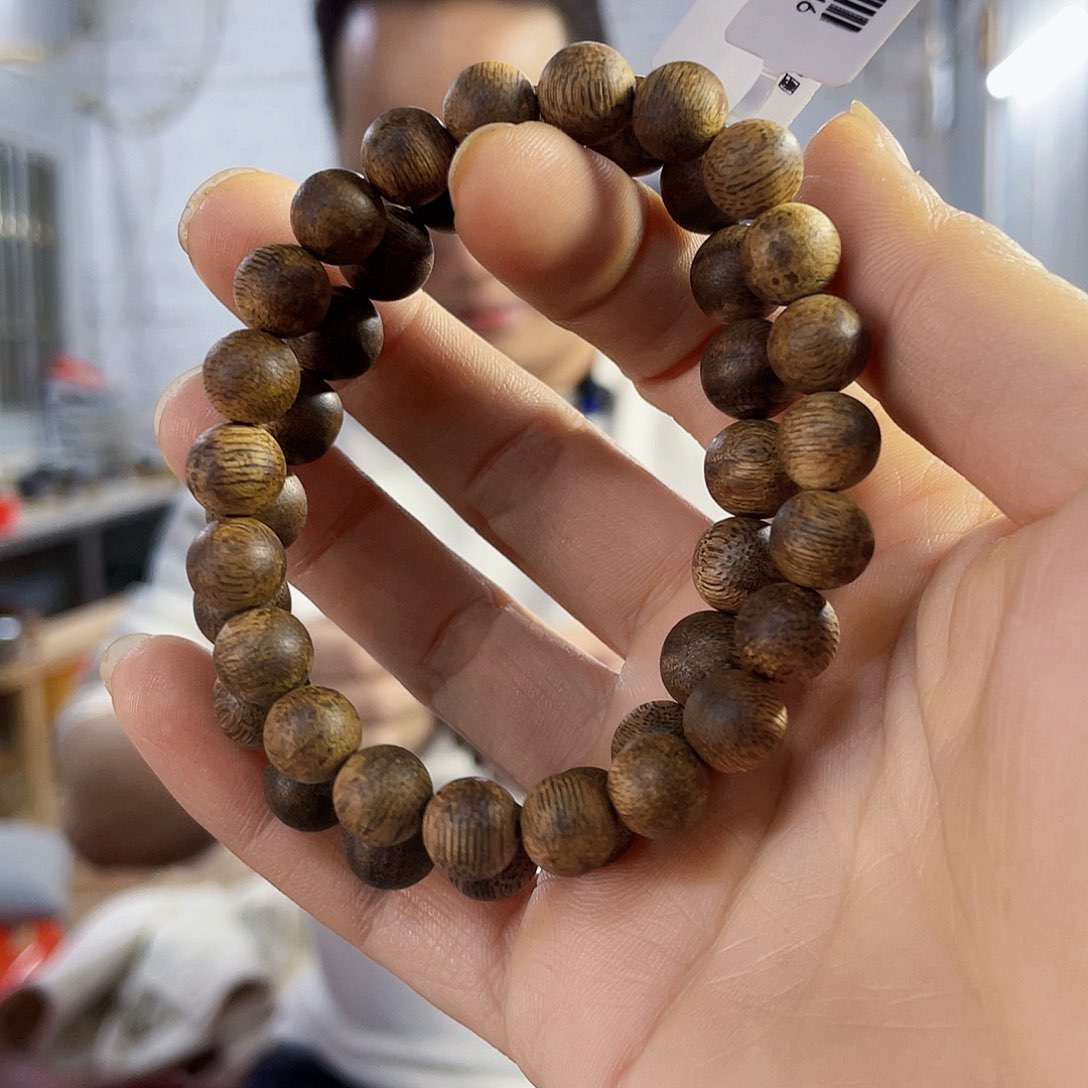 沉香手串野生绿棋圆珠单圈0.9/5克多样性发一