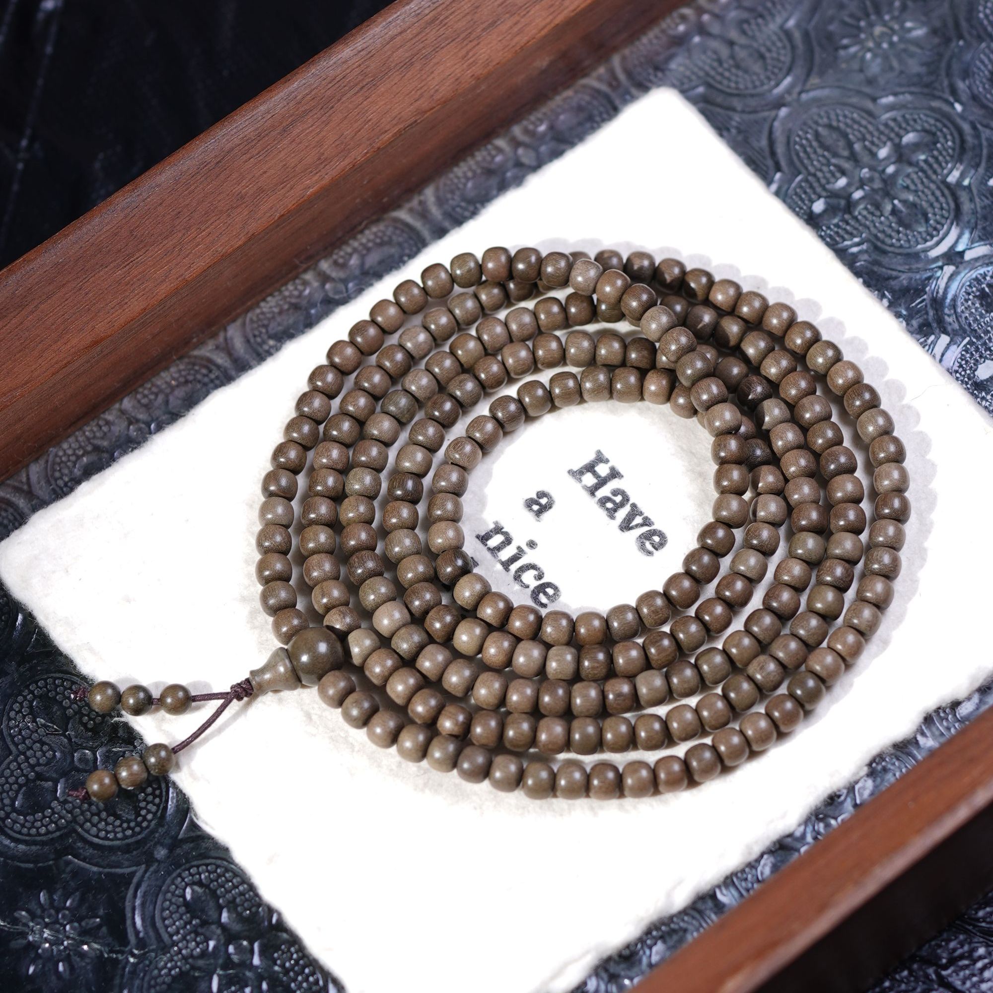 天然阴沉老山檀4*5mm老型珠216颗念珠手串